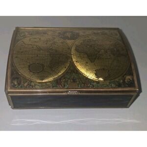 Vintage Decorative Brass & Glass Trinket Box Featuring A "Nova Totvis Terrarvm"